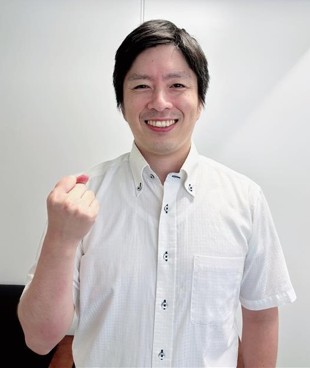 担当者　佐々木　写真